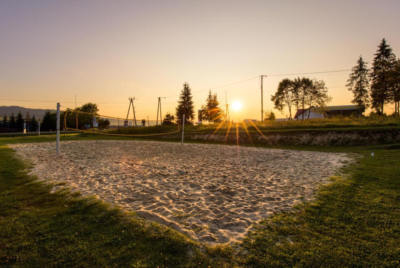 Zajazd Czorsztynski Maniowy Bagian luar foto