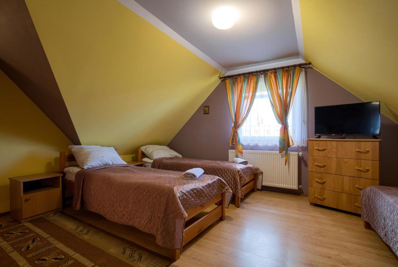 Zajazd Czorsztynski Maniowy Bagian luar foto